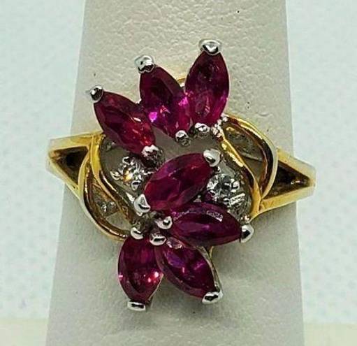 Ruby Gold Tone, Pink , & Clear Glass Ring