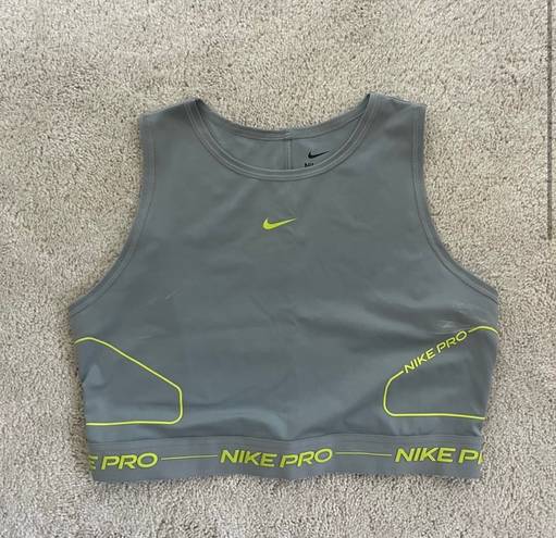 Nike Pro Sports Bra