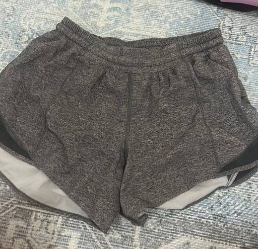 Lululemon Hotty Hot Shorts 4”