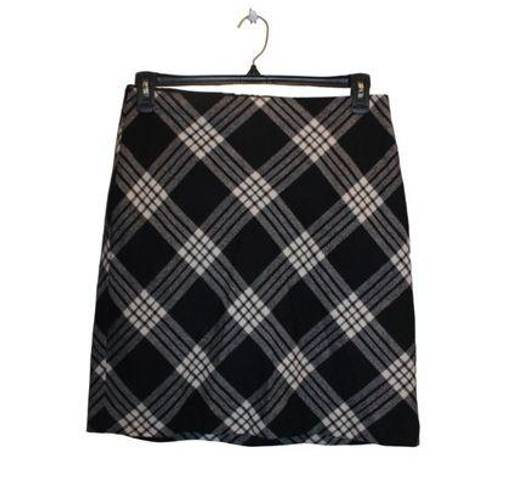 Talbots  Wool Blend Black and White Preppy Classic Plaid Skirt size 6