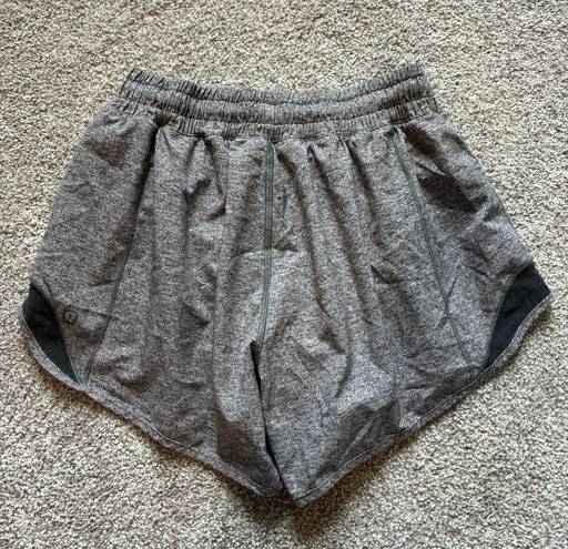 Lululemon Hotty Hot Shorts 4”