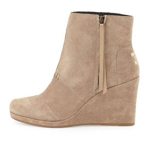 Toms  Desert Taupe Suede High Wedge Booties Women’s Size 7