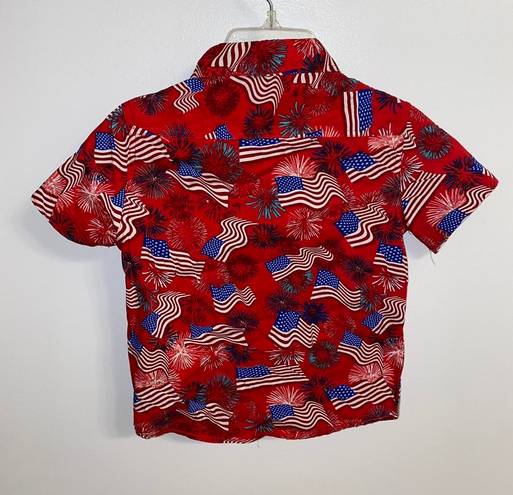 Free Planet NWT $32  Red American Flag Print Button Down S(4)