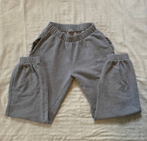 Brandy Melville Brandy Gray Set