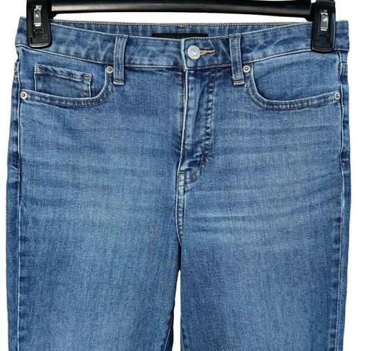 Uniqlo  SZ 4 Ankle Jeans High-Rise Medium Wash Pockets Zip-Fly Blue Frayed Hems