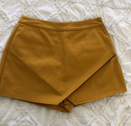 English Factory NWOT - Basic Wrap Skort, size s