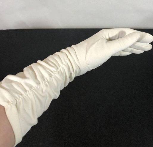 White Ruched Cotton Gloves Formal Prom Costume Small Retro Vintage Wedding Dance