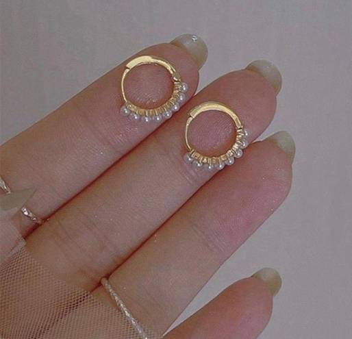 18K Gold Plated White Pearl Gold Hoop Earrings for Women