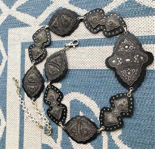 Chico's Western Belt Black Leather Silver Filigree Chain Scalloped Floral Details