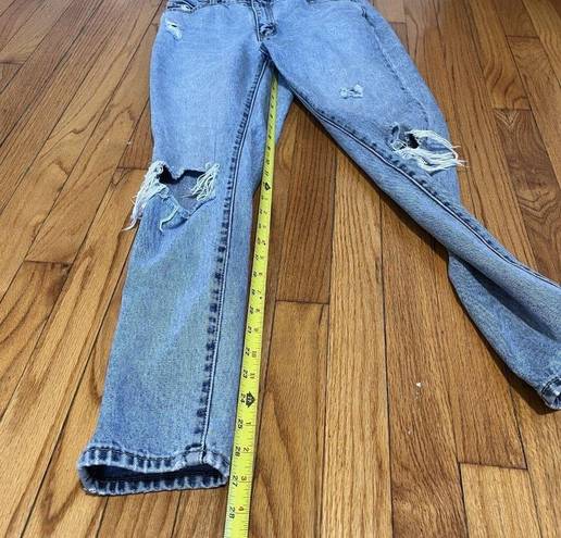 Rolla's  Miller Skinny Mid Rise Light Wash Ripped Knee Distressed Fitted Jeans