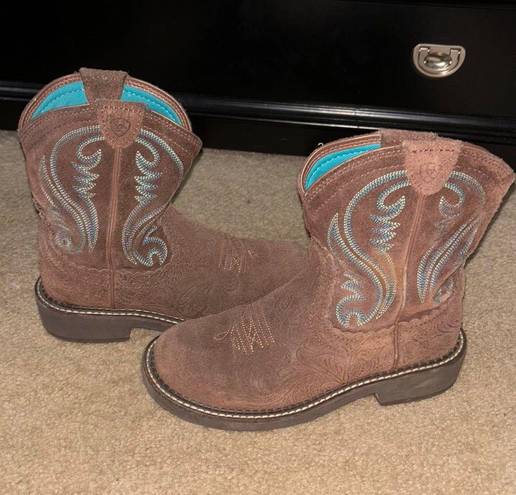 Ariat Arita Round Toe Boots 