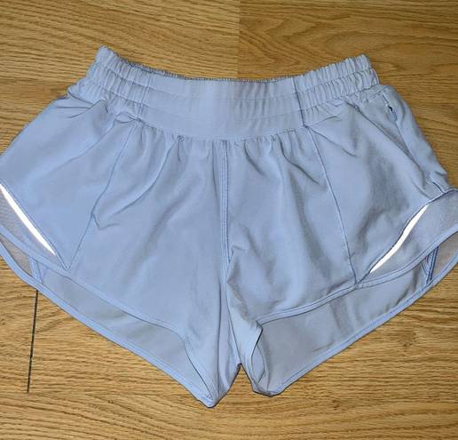 Lululemon Hotty Hot Short 2.5”