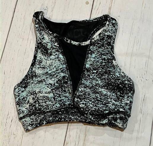 DKNY  white and black patterned sports bra