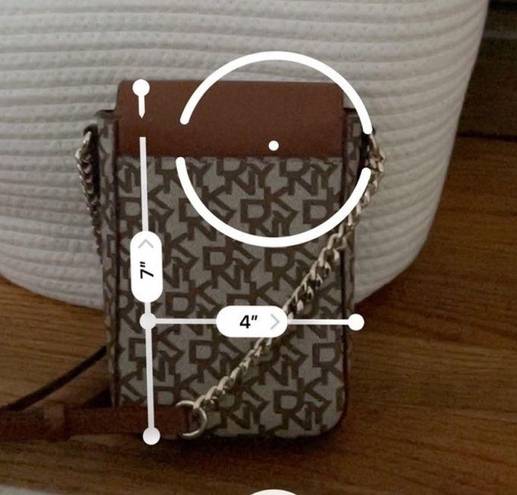 DKNY NEW  Flap Phone Purse & Wallet - Brown/Beige Signature Design