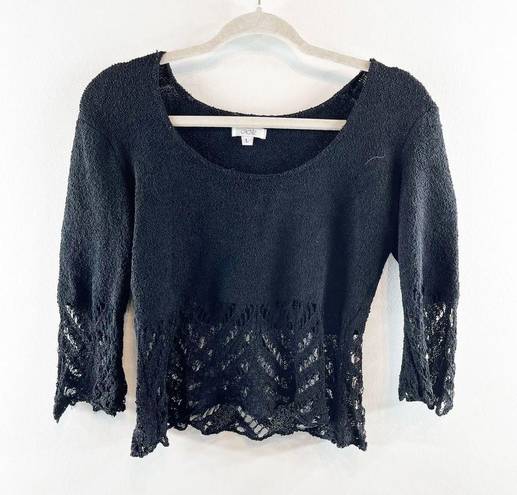 Cache  Scoopneck 3/4 Sleeve Lace Crochet Trim Bell Sleeves Top Black Large