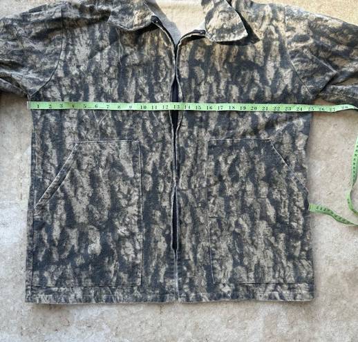 Vintage Camo Jacket Multiple Size M