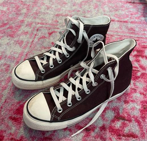 Converse Brown