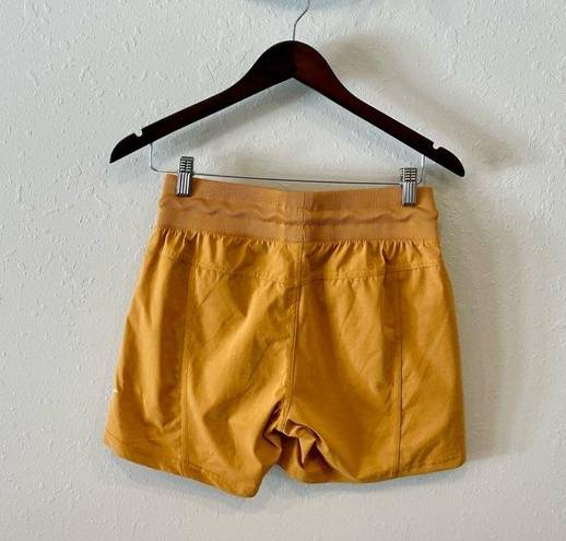 Zyia  Active Gold Canyon Shorts