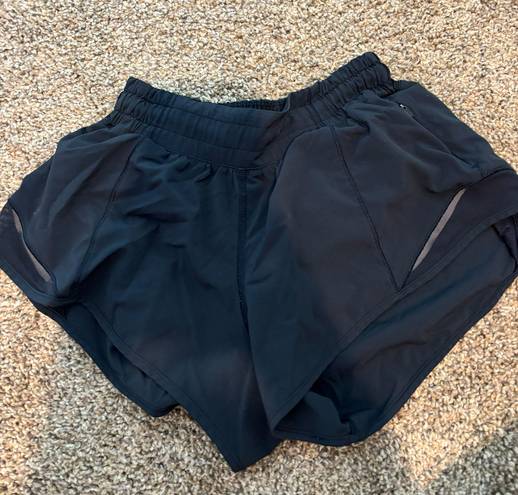 Lululemon Hotty Hot Short 2.5”