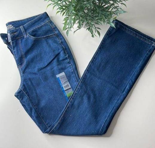 No Bo NWT  mid rise bootcut jeans.  Size 11.