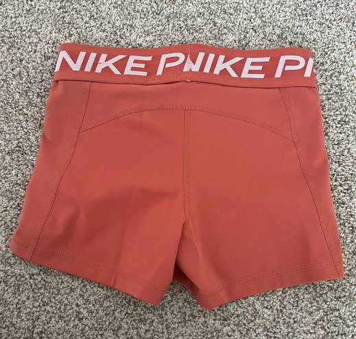 Nike 3” Pro Spandex Shorts Peach