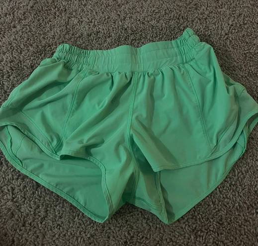 Lululemon Hotty Hot Short 2.5”