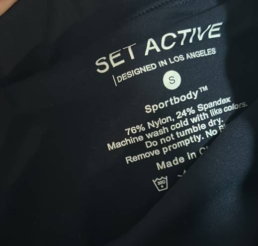 Set Active Skirt