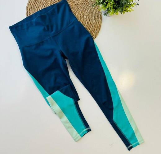 Xersion  Blue 7/8 Ankle Colorblock Legging Size Small