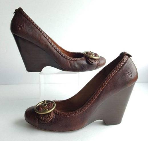 Frye ‎ Brown Leather HANNAH PUMP Wedge Buckle