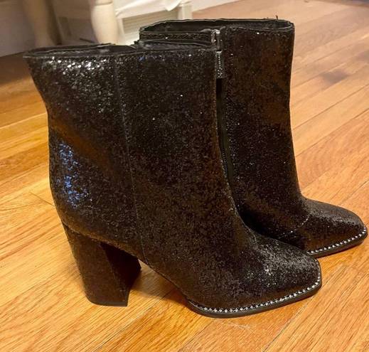 Jessica Simpson NWT  Sparkly Black Ankle Boots