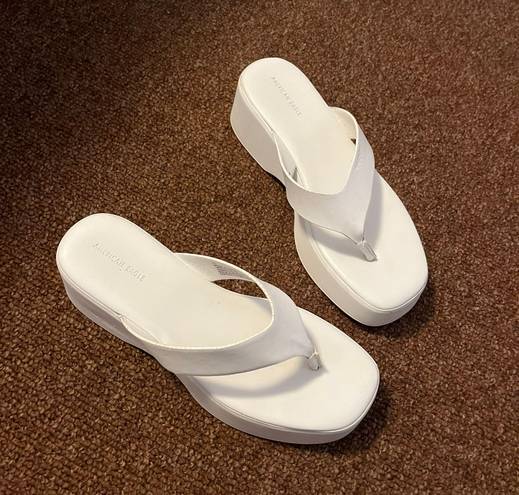 American Eagle platform flip flops