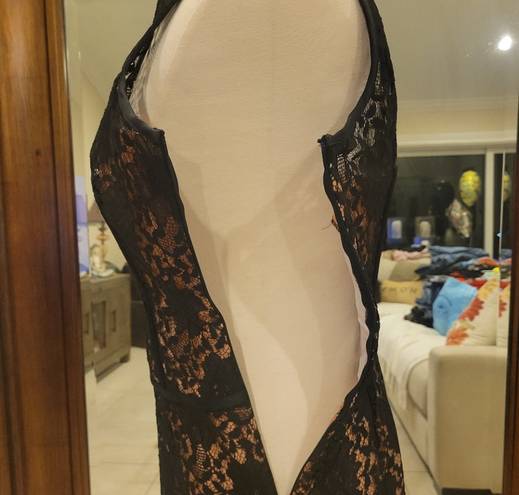 Laundry by Shelli Segal Black Lace Dress Size 4