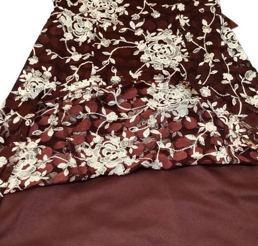 Candalite NWT  Women's Dress Burgundy Floral Lace Scoop Neck Sleeveless Sz M #303