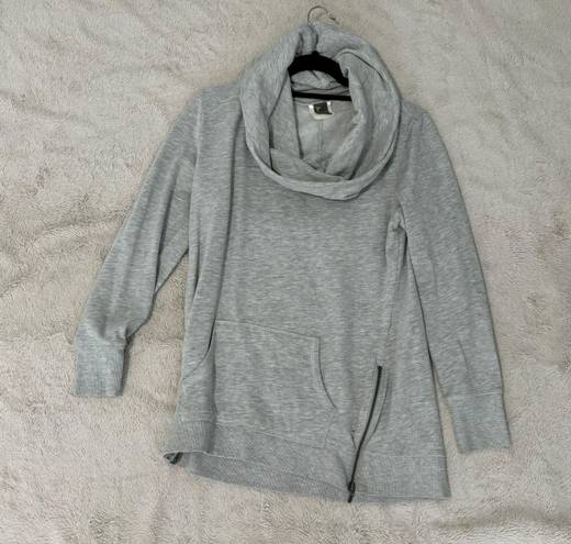 Old Navy Active Grey Sweatshirt