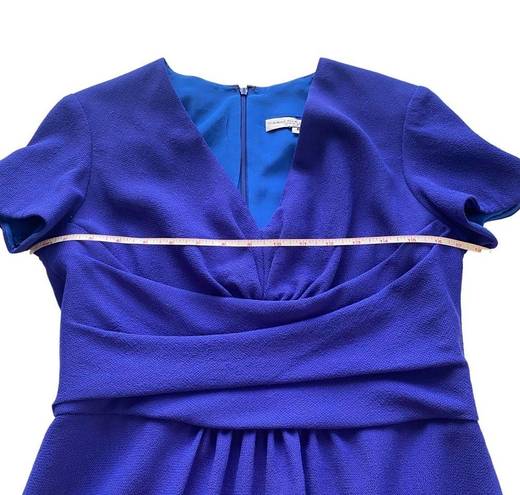 Carolina Herrera  Women's Blue V Neck Short Sleeve Draped Waist Wool Dress Sz 6