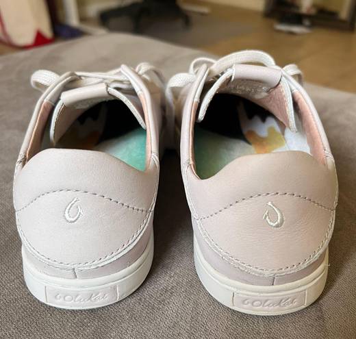 Olukai Pehuea Lī ‘Ili Mist Grey Leather Sneakers