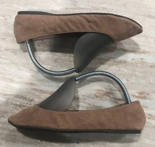 Breckelle’s Breckelle Suede Tan Flats - sz 6.5 - New