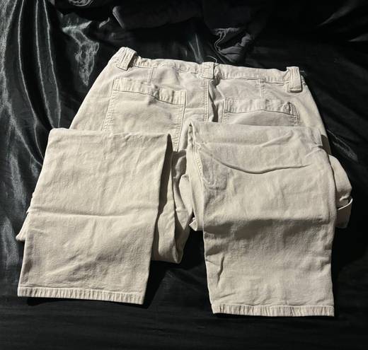 American Eagle Cargos