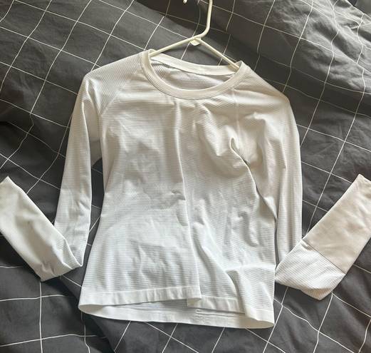 Lululemon Swiftly Tech Long Sleeve