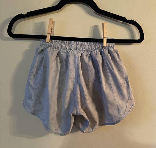 Lululemon Hotty Hot Shorts 4”