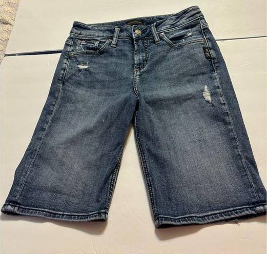 Silver Jeans Silver Jean Company Avery Bermuda Wasit 29 Length 9”