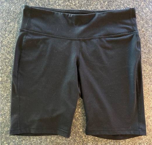 Old Navy Active go dry bike shorts