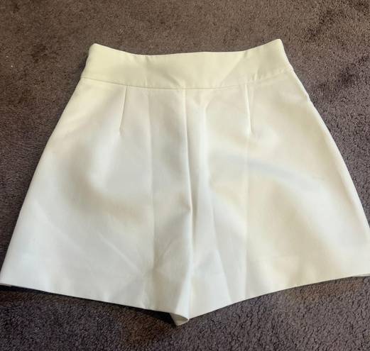 ZARA White Skort