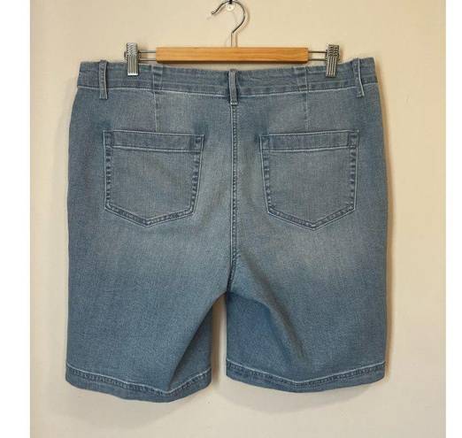 J.Jill  Light Denim Longer Shorts 9" Inseam with Flap Pockets sz. 12