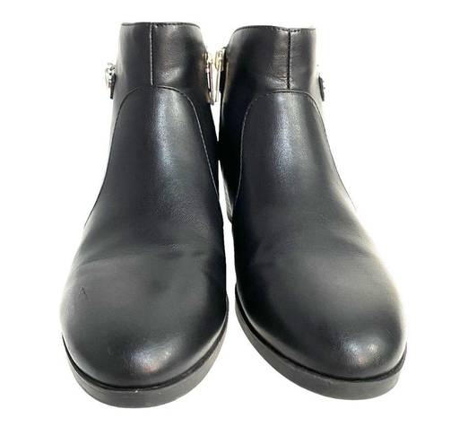 Unisa  Boots Shoes Booties Black Size 6.5 Vegan Leather Interior Zipper Buckle