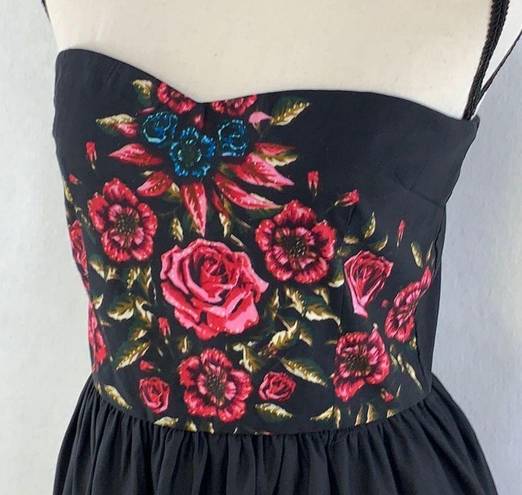 Harper NWT  floral strapless dress