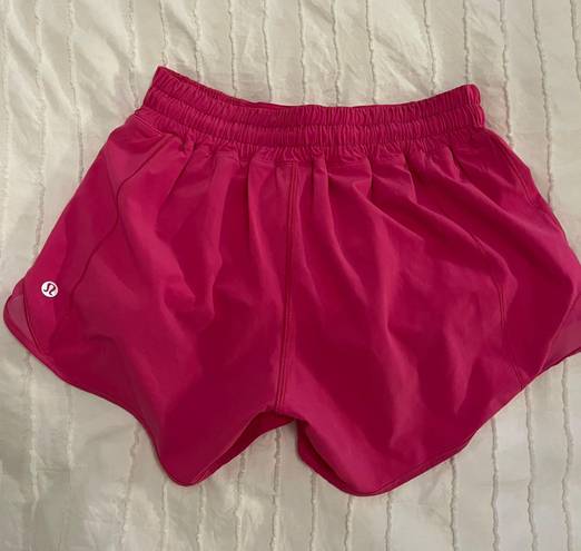 Lululemon Hotty Hot Short 2.5”