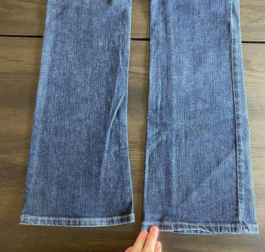 Banana Republic  Blue Jeans size 4 flare 99% cotton 1% spandex