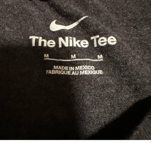 Nike College Shirt