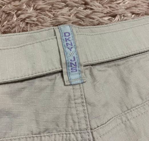 DKNY Vintage Y2K Belted Khaki Shorts